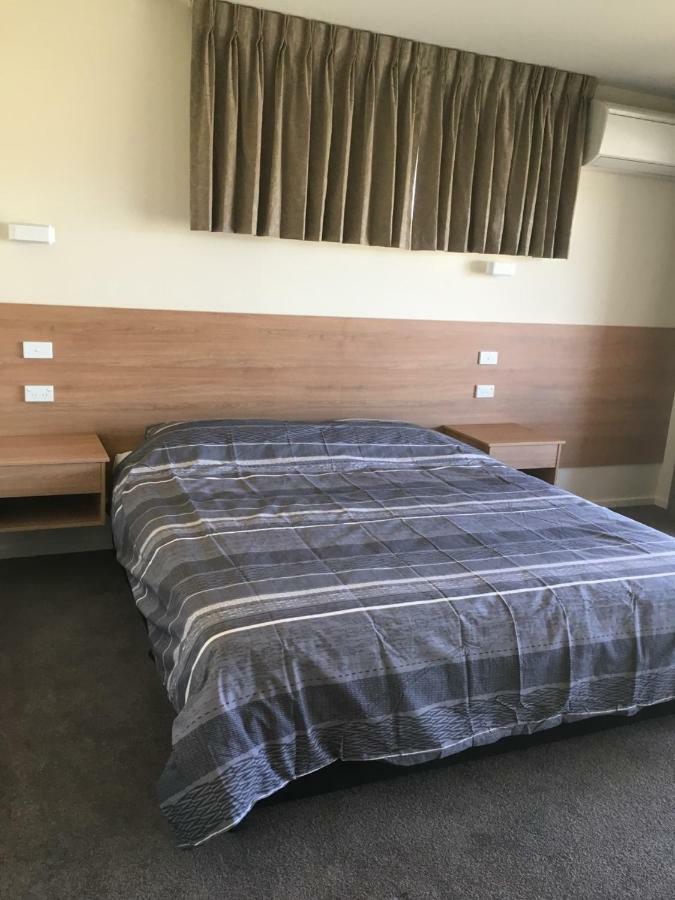 Rainbow Motel Kowen Eksteriør bilde